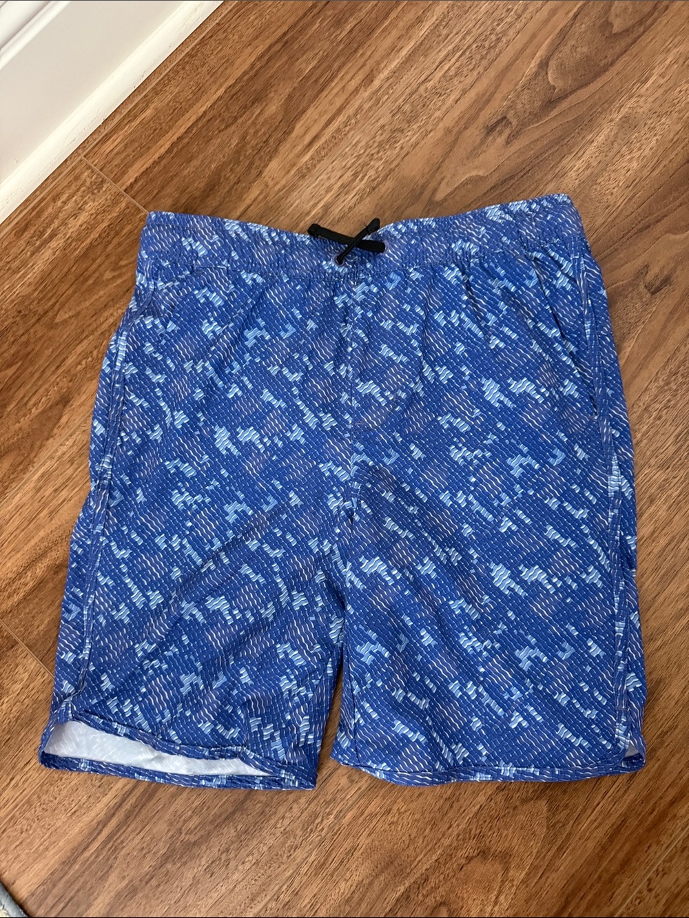 Zella Boys Blue Camouflage Swim Shorts size XL